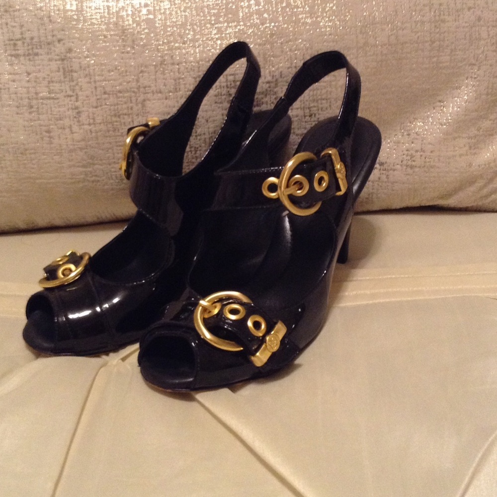 SALE BCBG Max Azria Black Patent Shoes